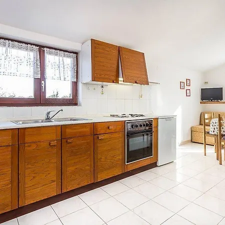 Karin Apartmán Pomer